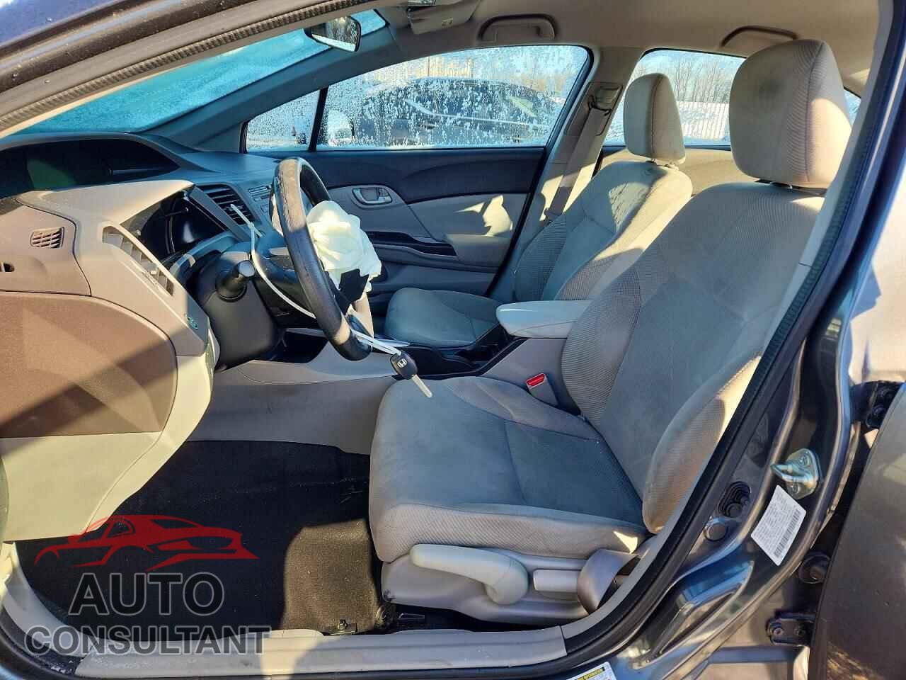 HONDA CIVIC 2012 - 2HGFB2F56CH558133