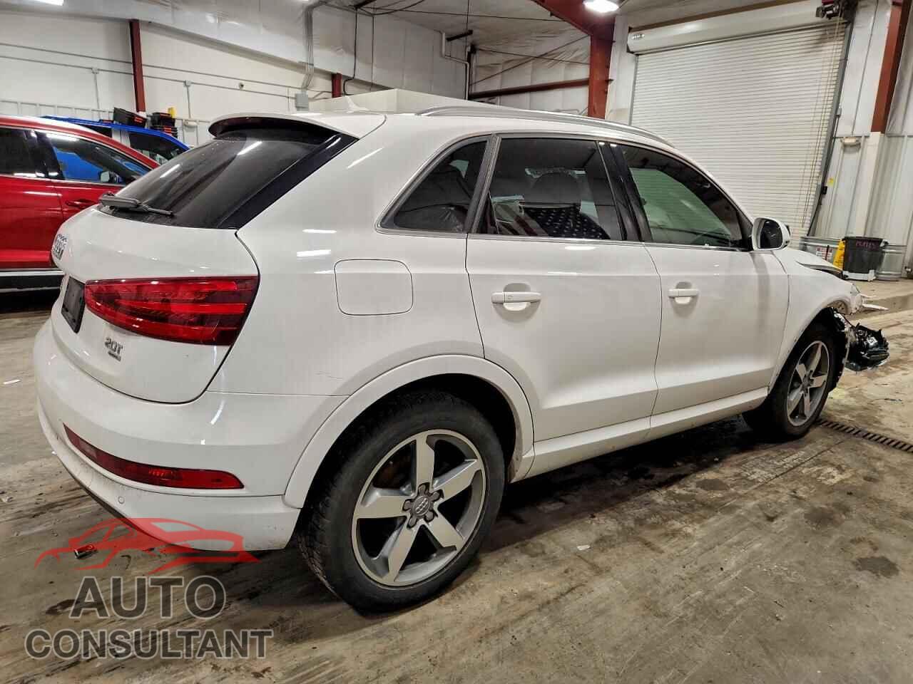AUDI Q3 2015 - WA1GFCFSXFR013294