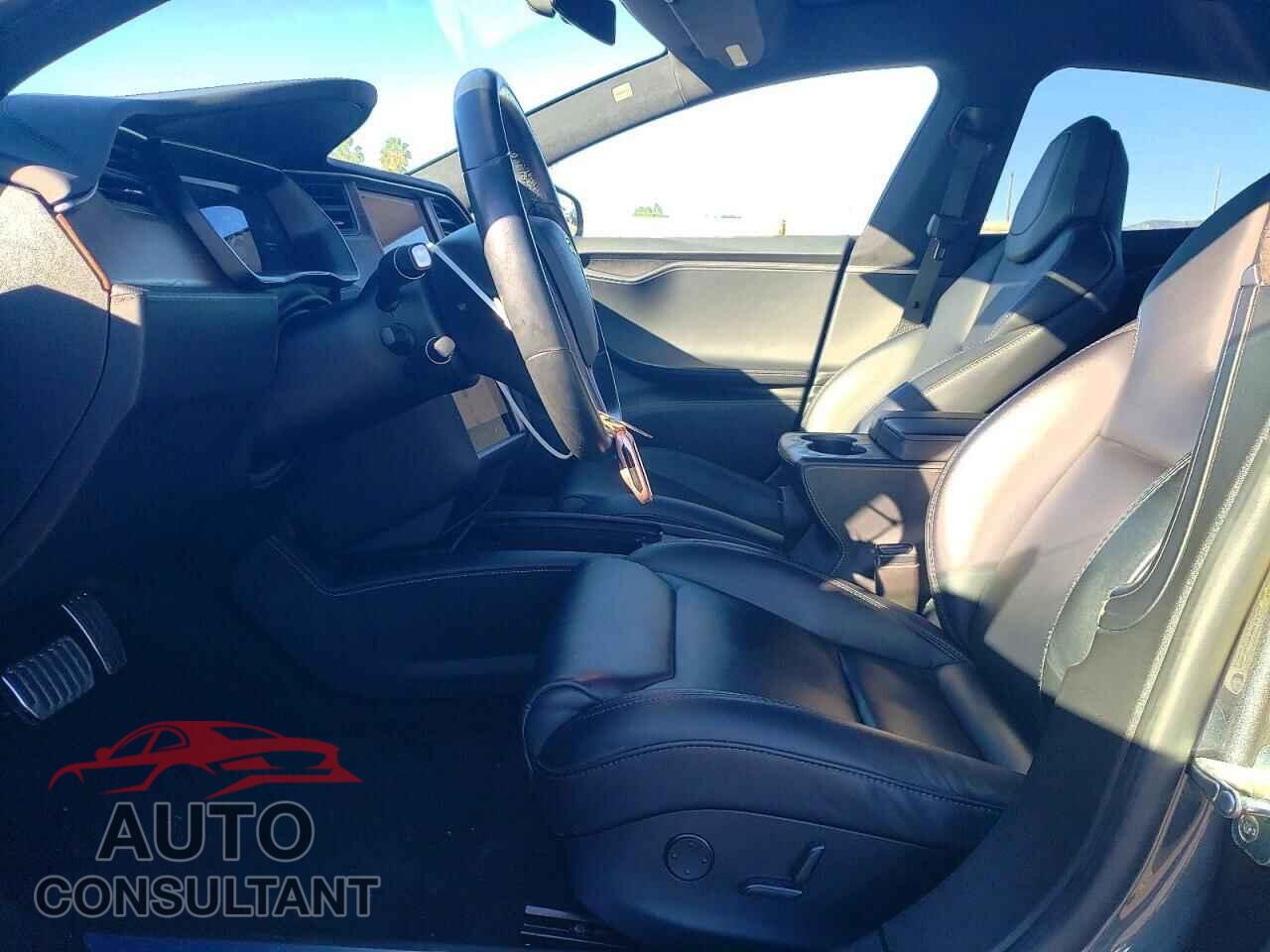 TESLA MODEL S 2018 - 5YJSA1E24JF261446