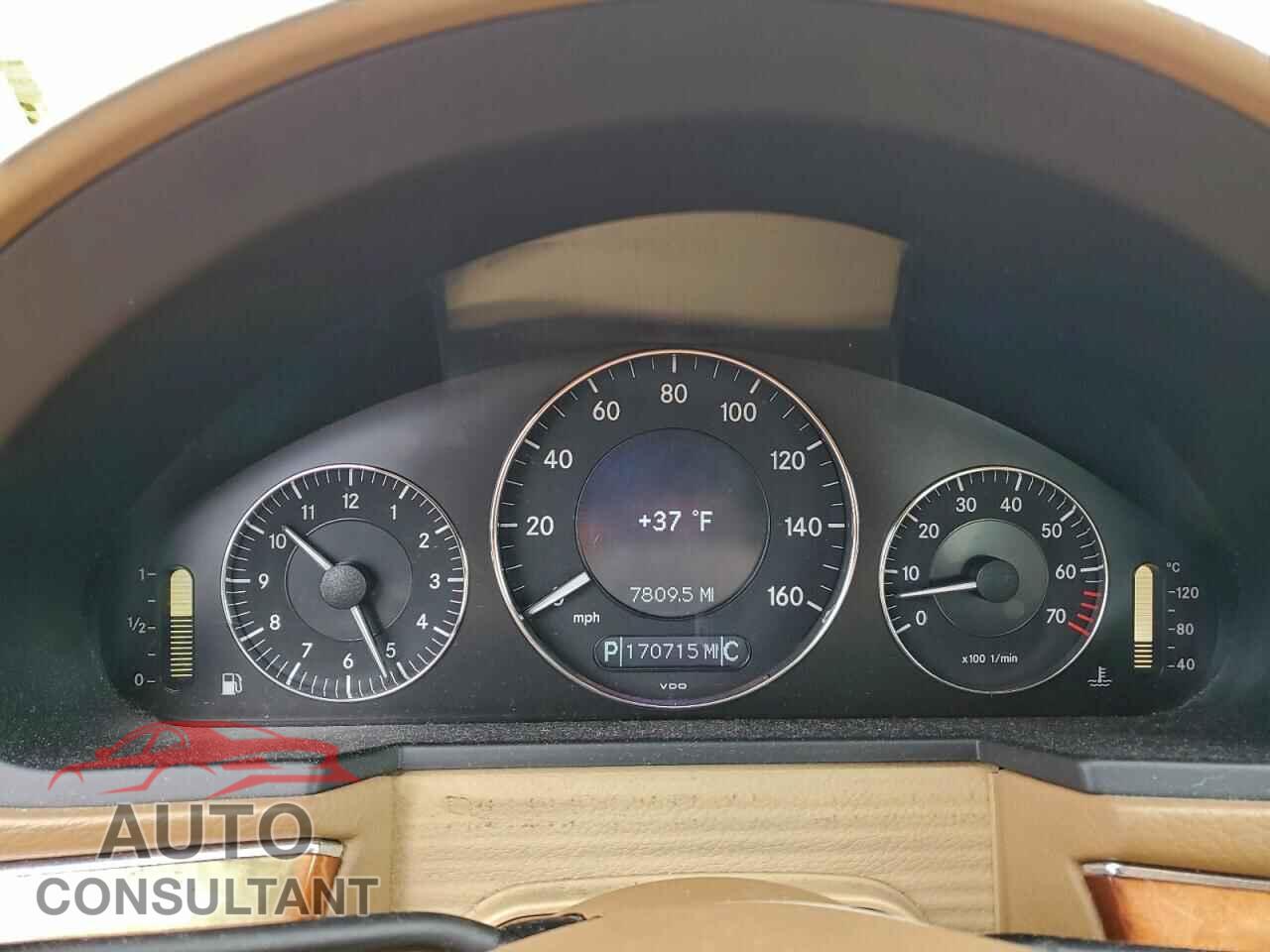 MERCEDES-BENZ E-CLASS 2009 - WDBUF87X49B380851