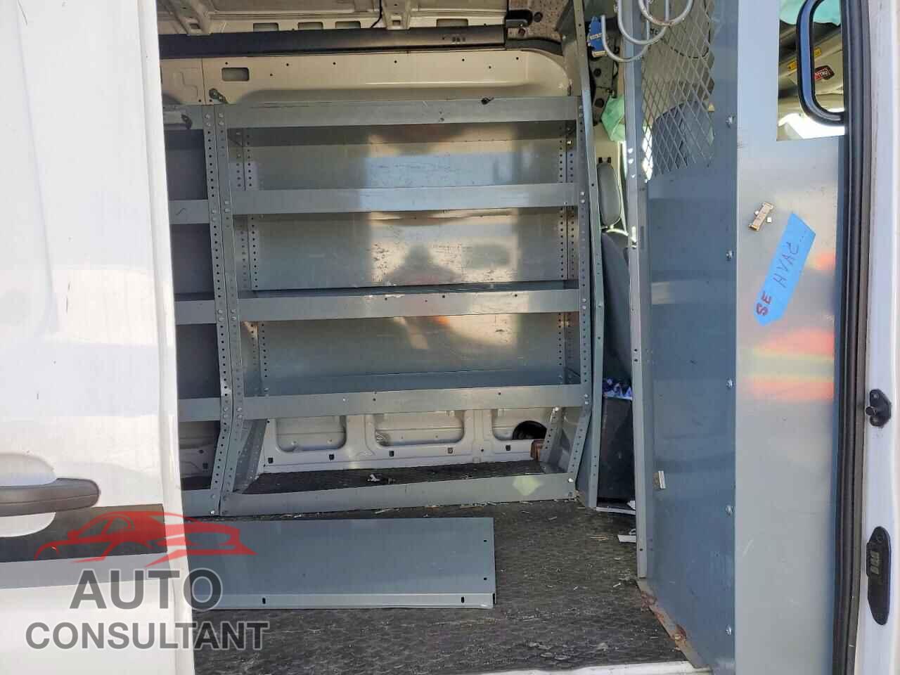 FORD TRANSIT 2019 - 1FTYR2CM0KKA39357