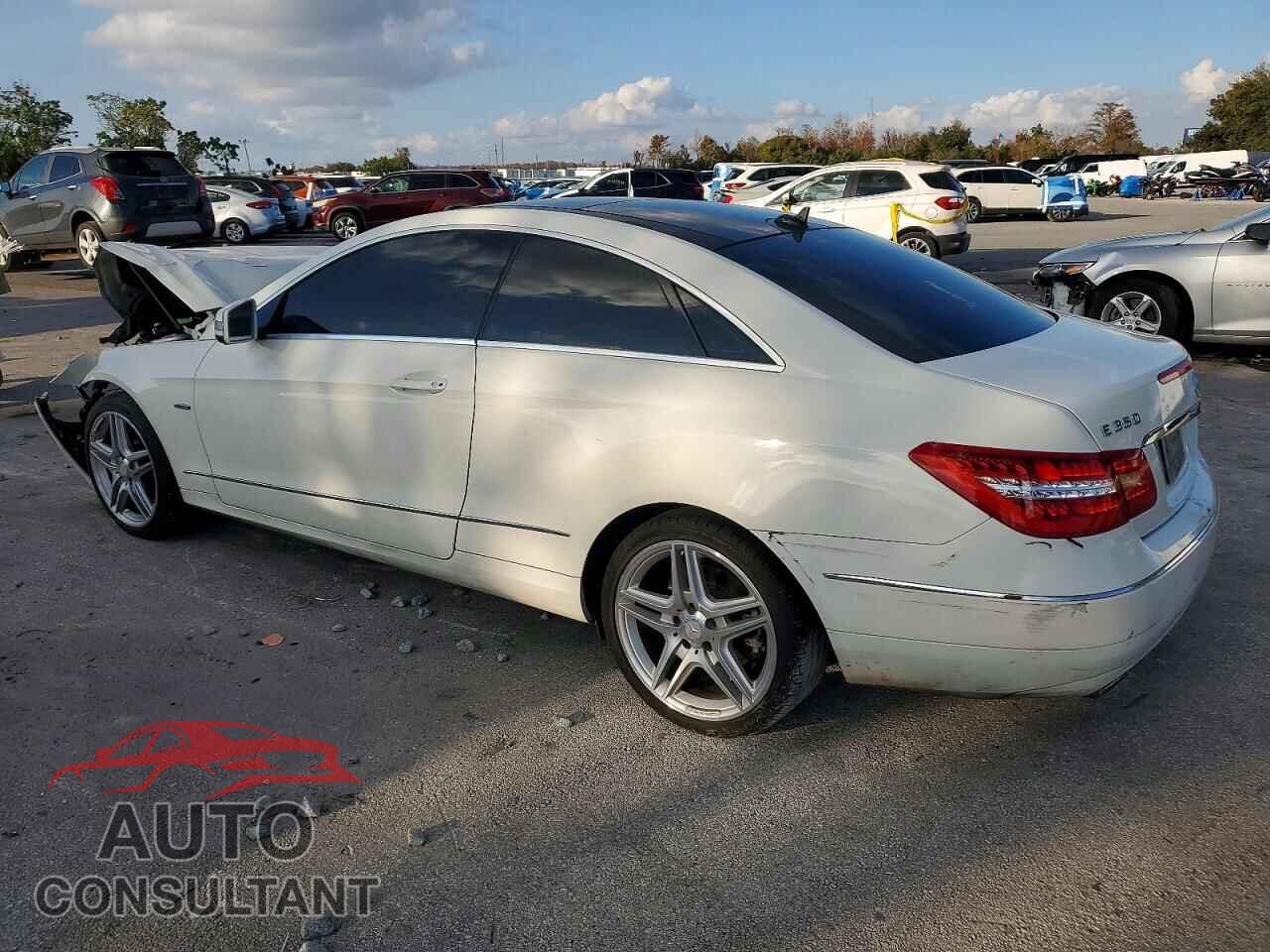 MERCEDES-BENZ E-CLASS 2012 - WDDKJ5KB0CF171517