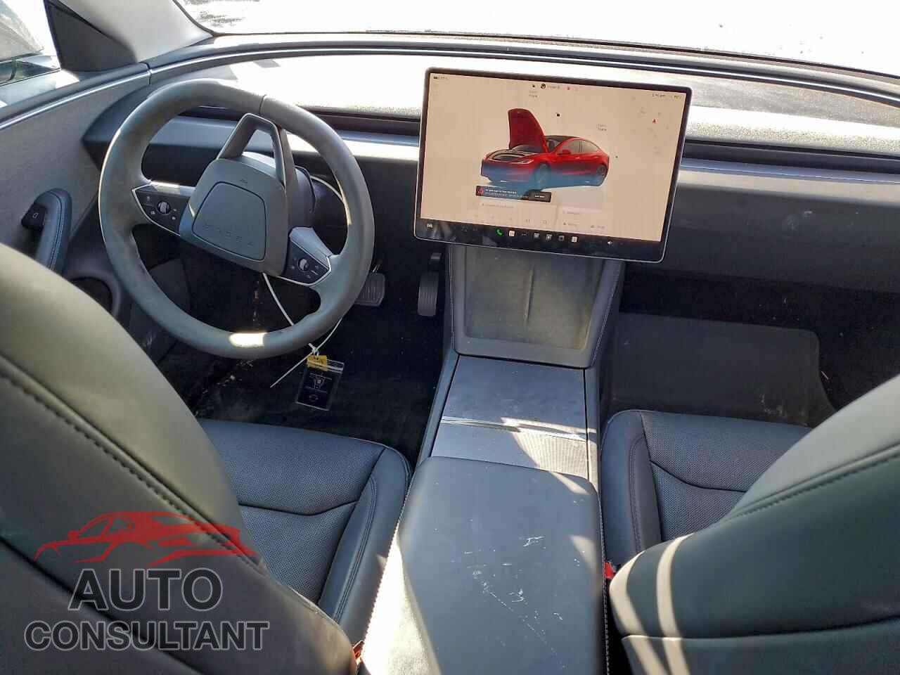 TESLA MODEL 3 2024 - 5YJ3E1EA1RF736837