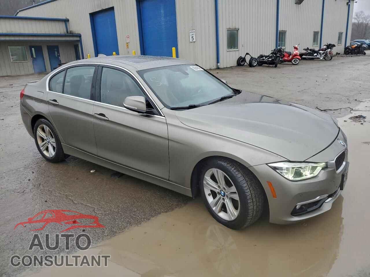 BMW 3 SERIES 2016 - WBA8E3G51GNU00831