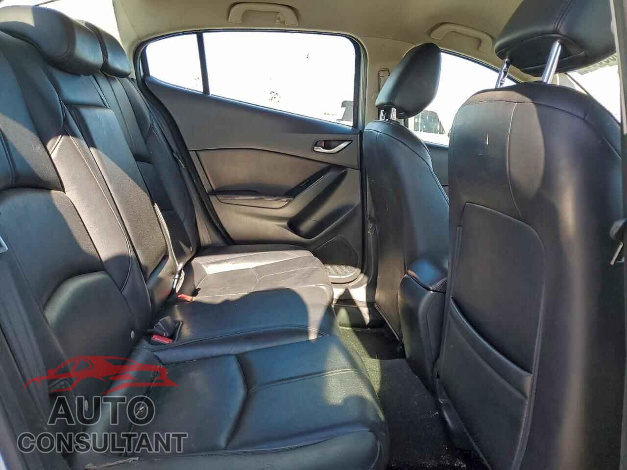 MAZDA 3 2017 - 3MZBN1V71HM128095