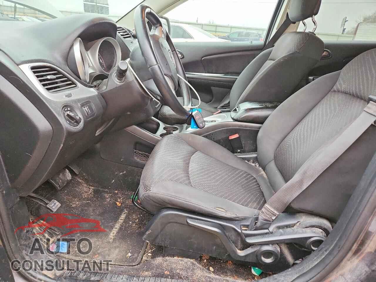 DODGE JOURNEY 2015 - 3C4PDDBG2FT601023