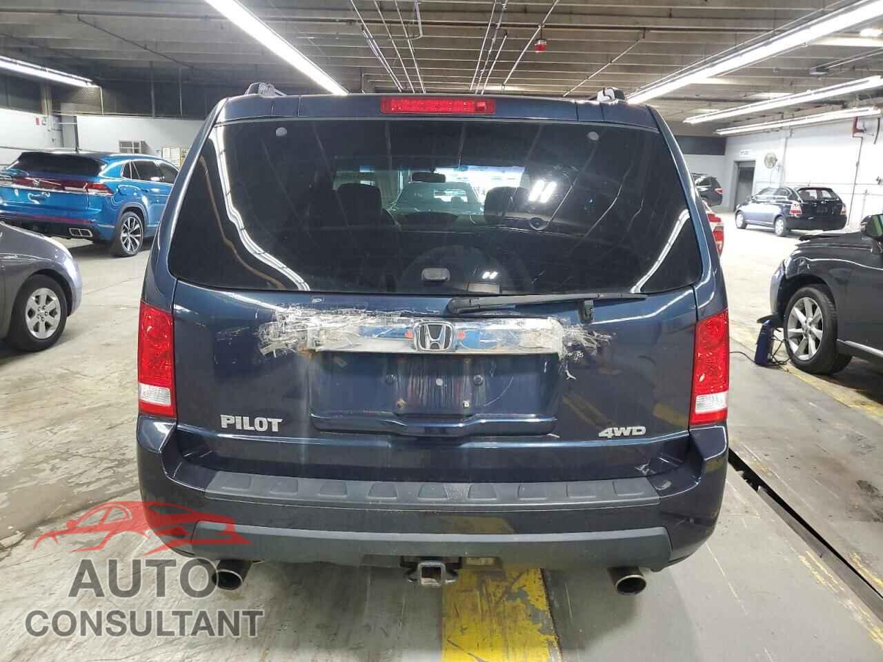 HONDA PILOT 2011 - 5FNYF4H4XBB057357