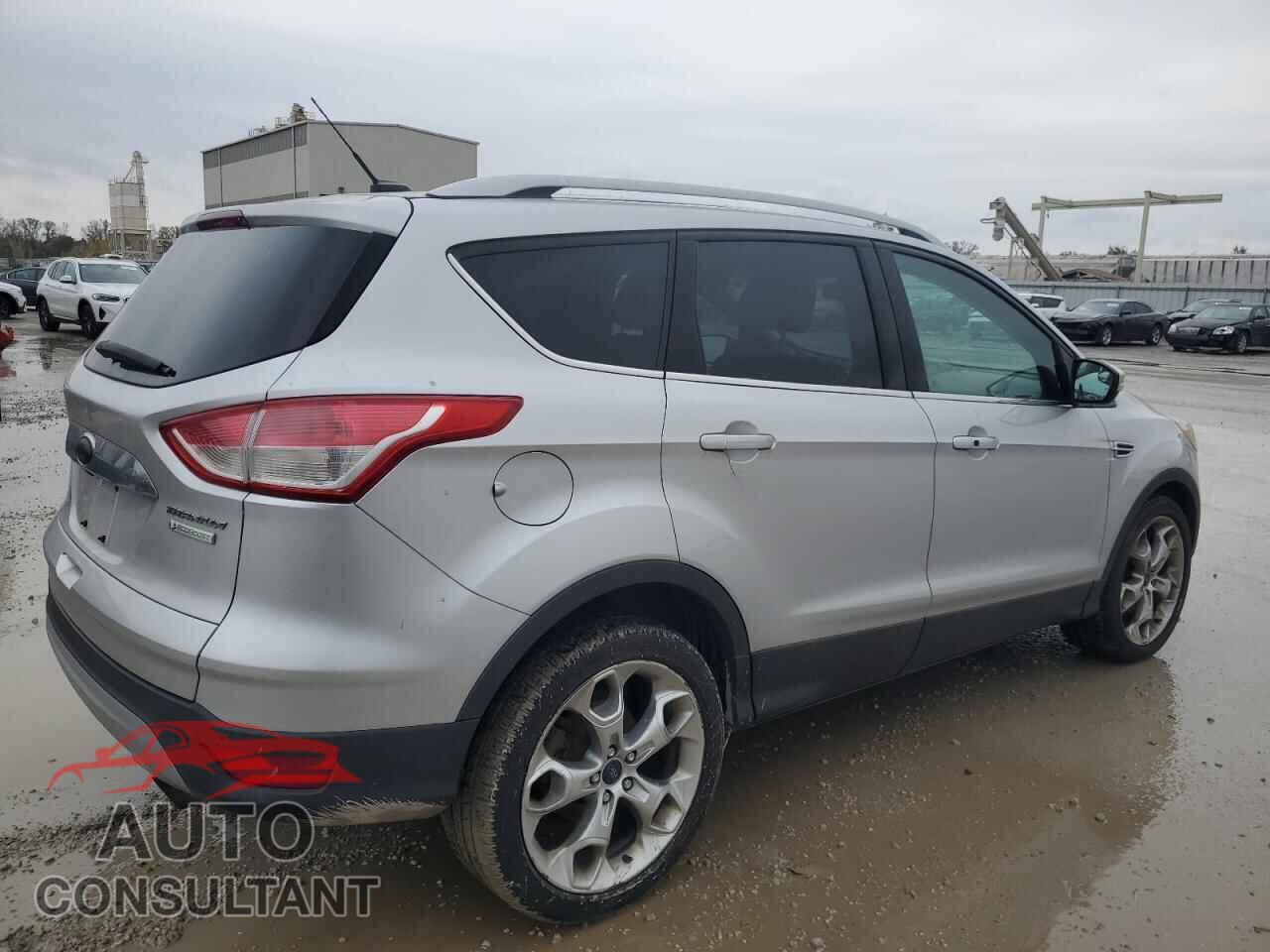 FORD ESCAPE 2015 - 1FMCU0J98FUB72238