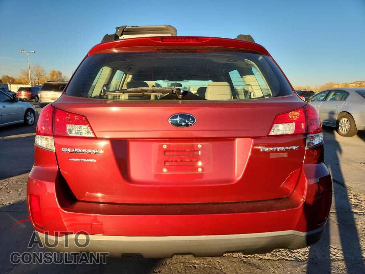 SUBARU OUTBACK 2014 - 4S4BRCAC4E3215570
