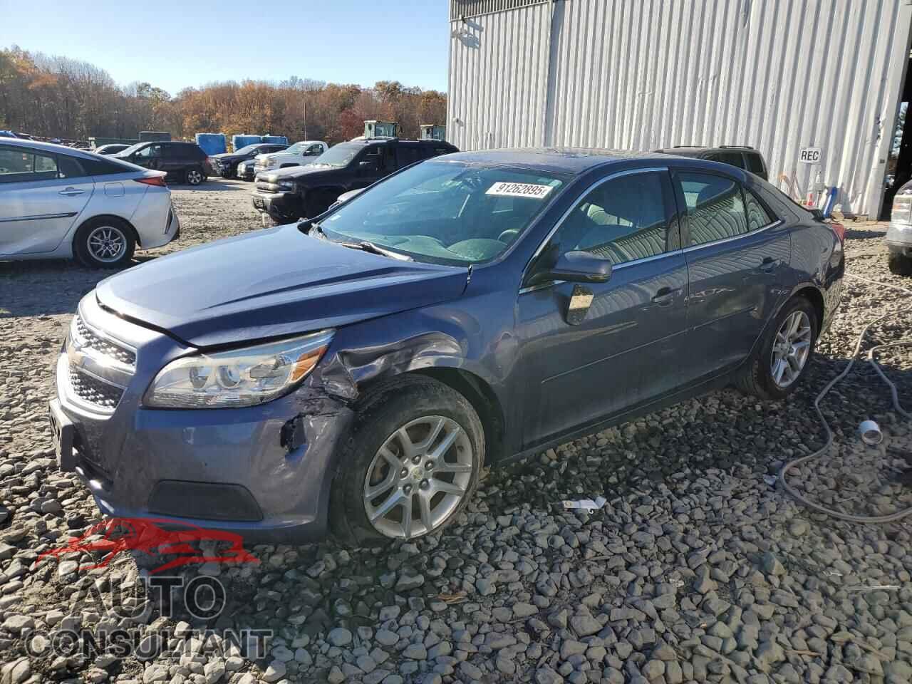 CHEVROLET MALIBU 2013 - 1G11C5SA3DF353150