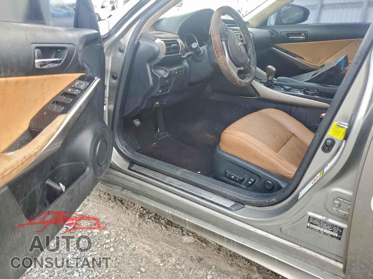LEXUS IS 2014 - JTHCF1D27E5004858