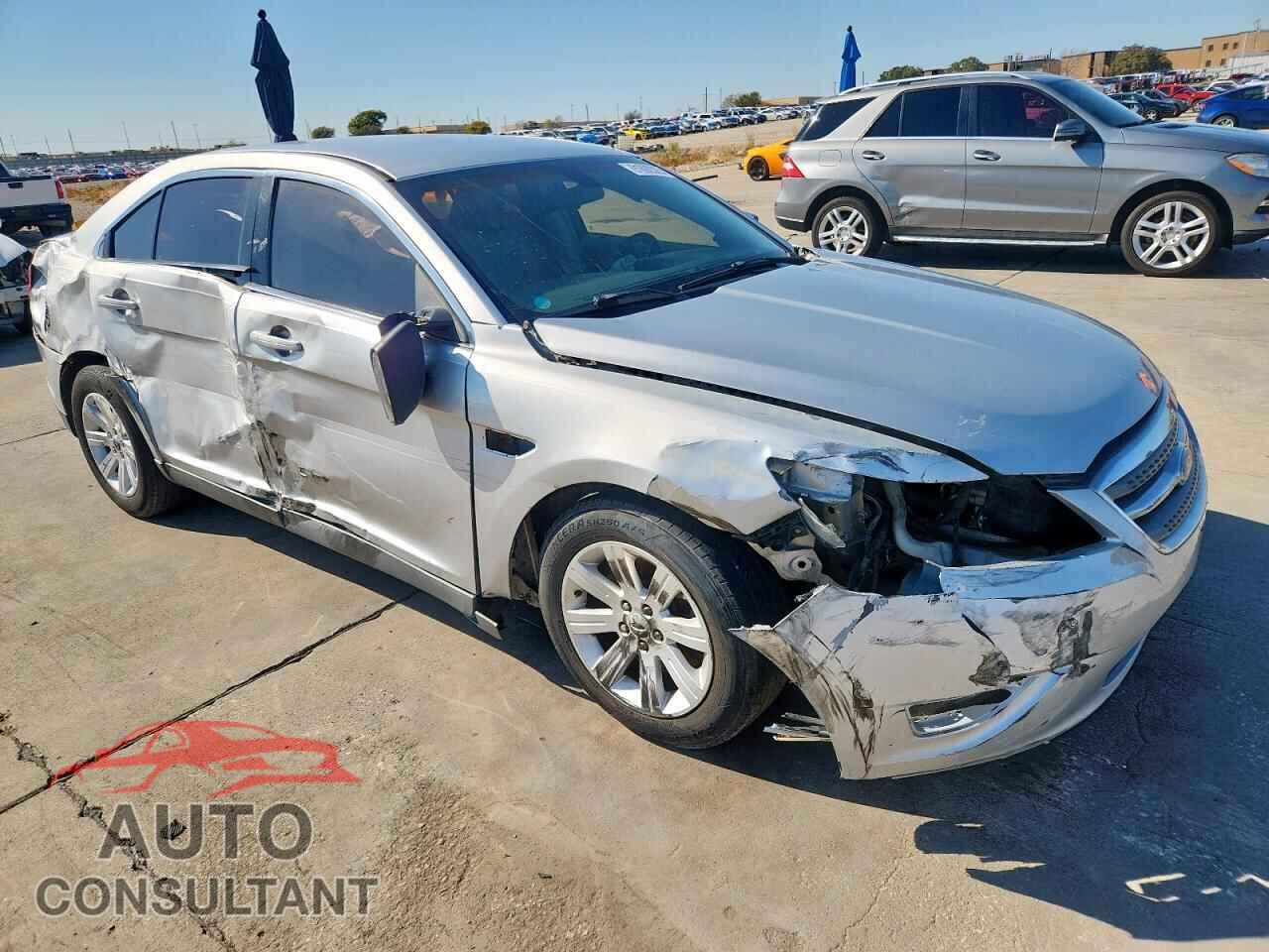 FORD TAURUS 2010 - 1FAHP2DW7AG121003