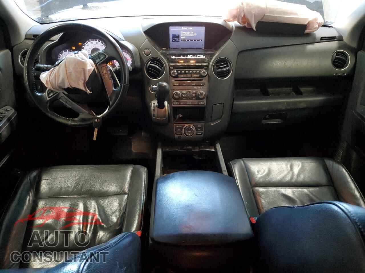 HONDA PILOT 2013 - 5FNYF4H97DB047822
