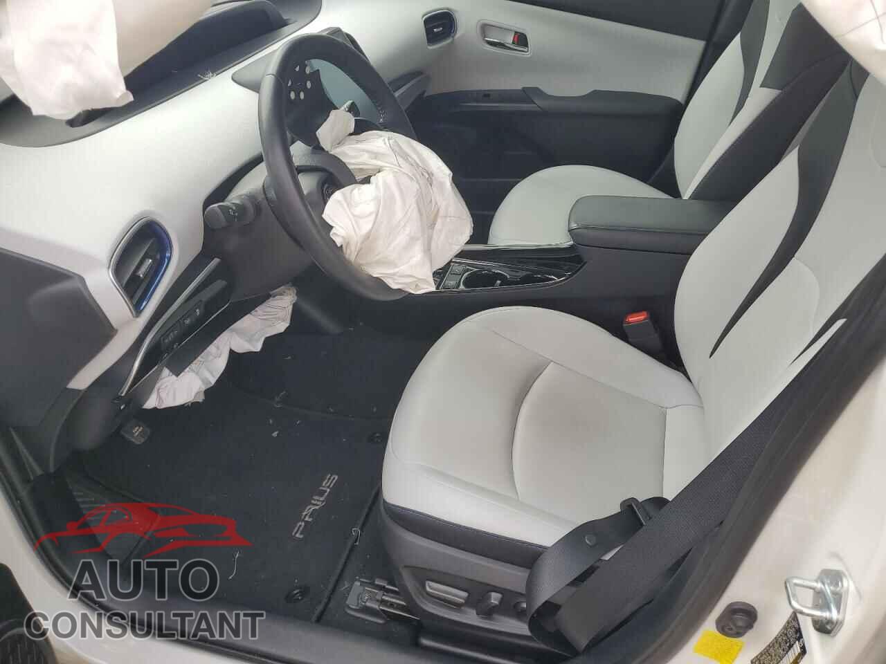 TOYOTA PRIUS 2020 - JTDKARFUXL3123473