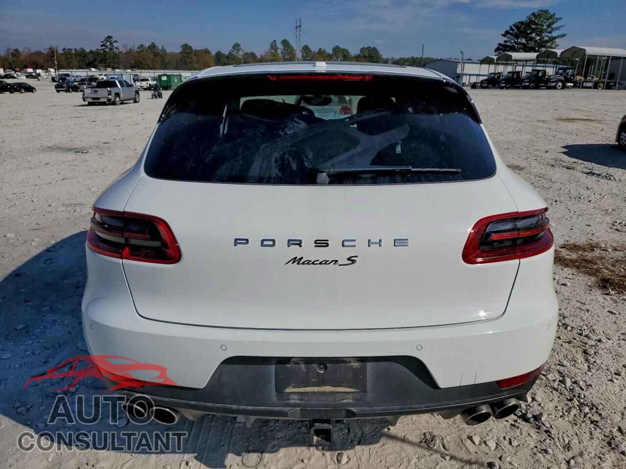 PORSCHE MACAN 2016 - WP1AB2A55GLB53484