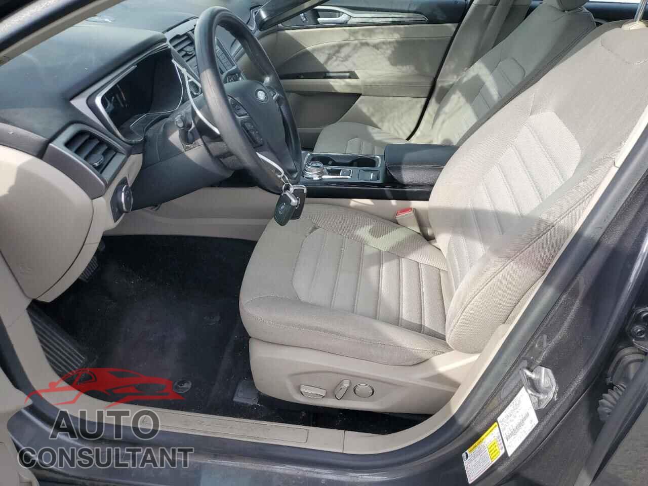 FORD FUSION 2017 - 3FA6P0H78HR375014
