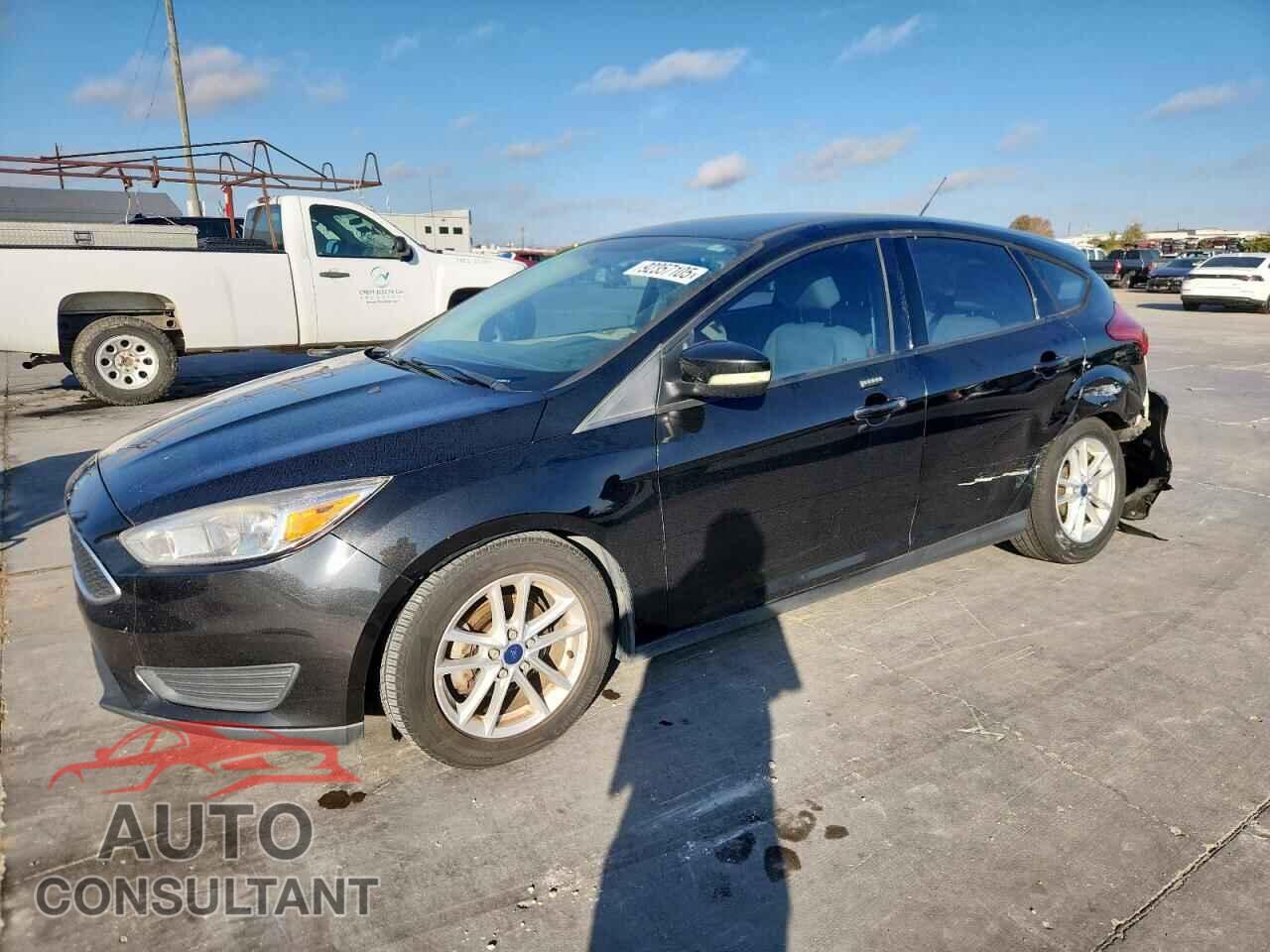 FORD FOCUS 2015 - 1FADP3K28FL379775