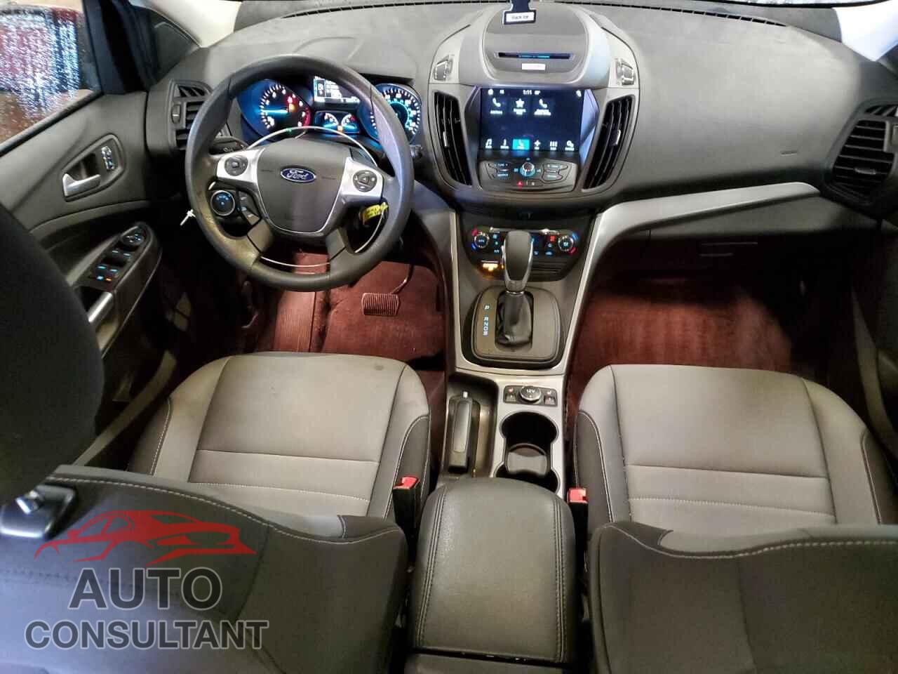 FORD ESCAPE 2016 - 1FMCU9G95GUB35936