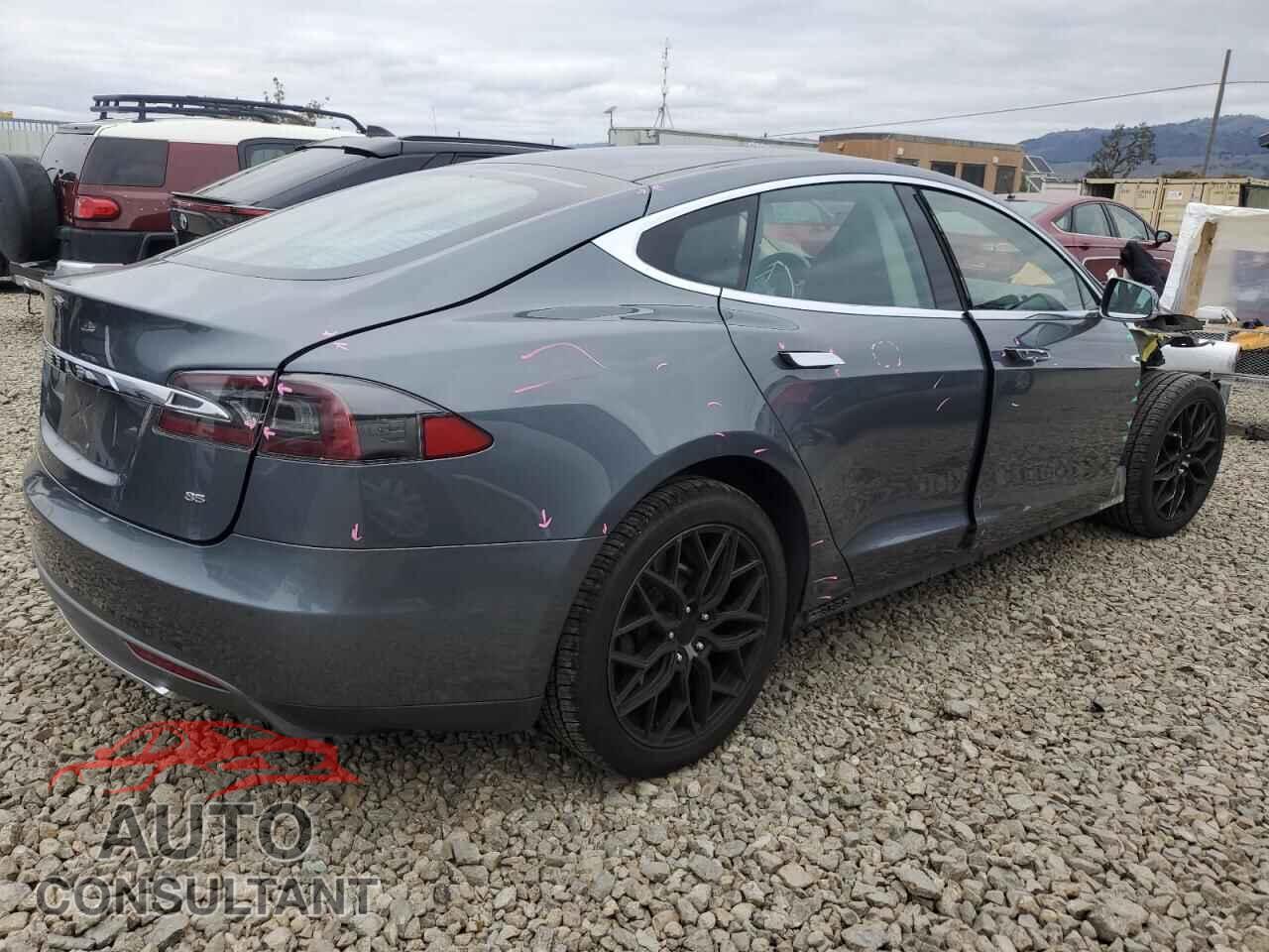 TESLA MODEL S 2014 - 5YJSA1H19EFP35853