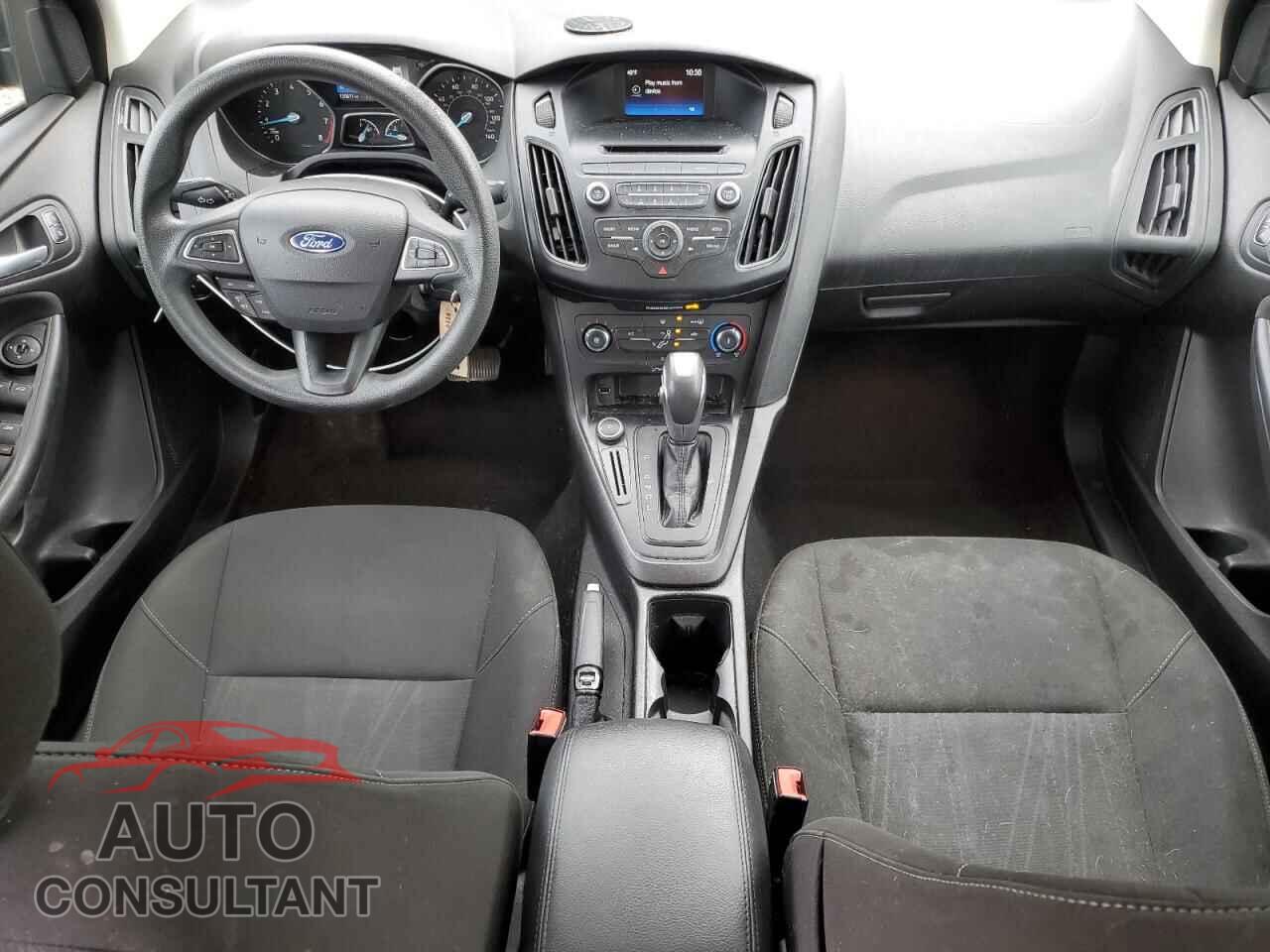 FORD FOCUS 2015 - 1FADP3F22FL283845