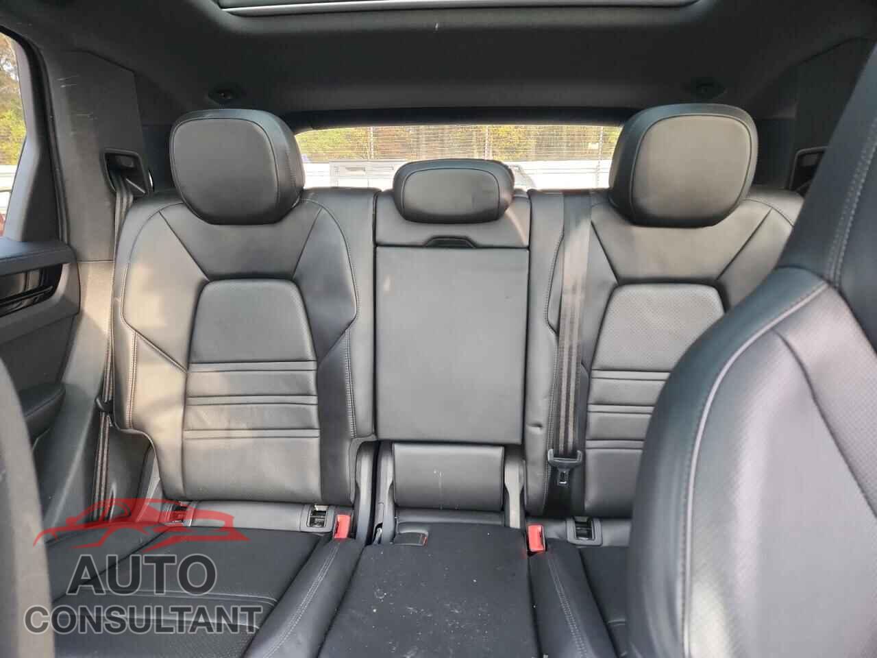 PORSCHE CAYENNE 2020 - WP1AB2AYXLDA28883