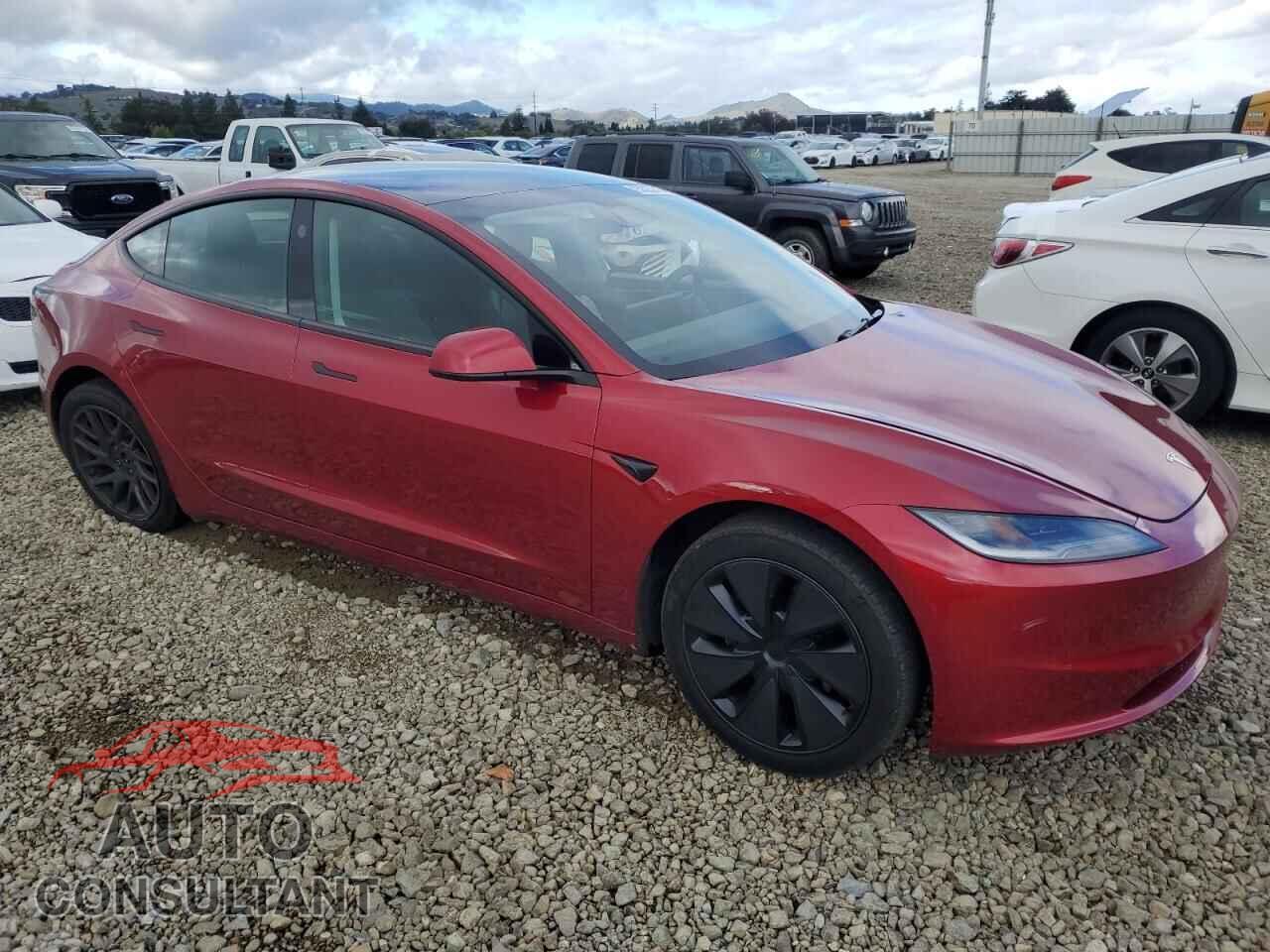TESLA MODEL 3 2024 - 5YJ3E1EA5RF737831
