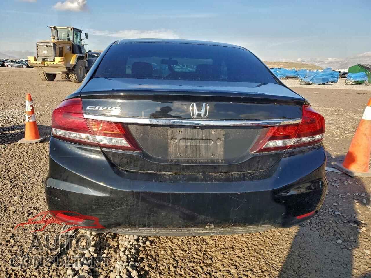 HONDA CIVIC 2015 - 2HGFB2F70FH548834