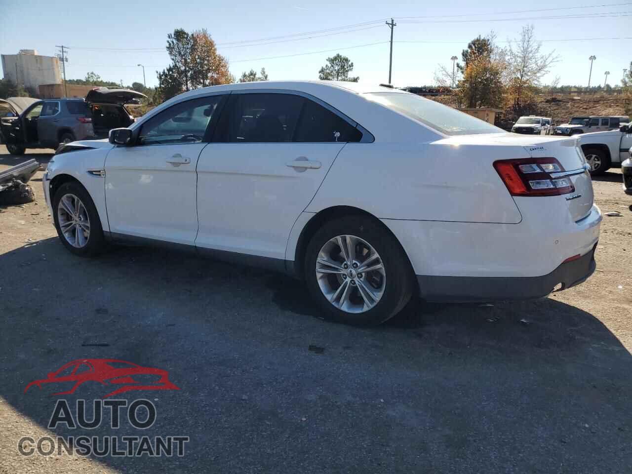 FORD TAURUS 2013 - 1FAHP2E82DG166077