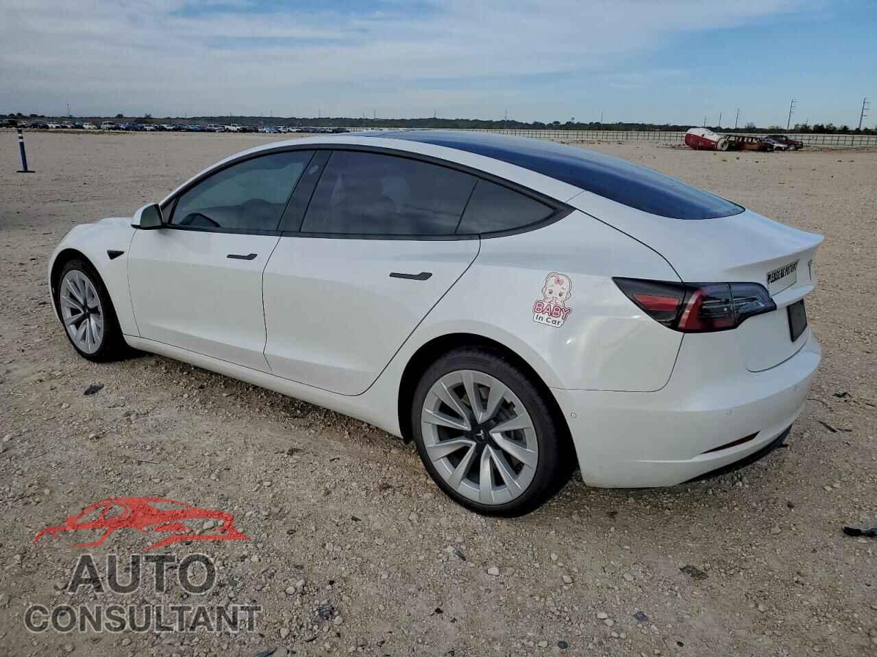 TESLA MODEL 3 2021 - 5YJ3E1EA9MF047296