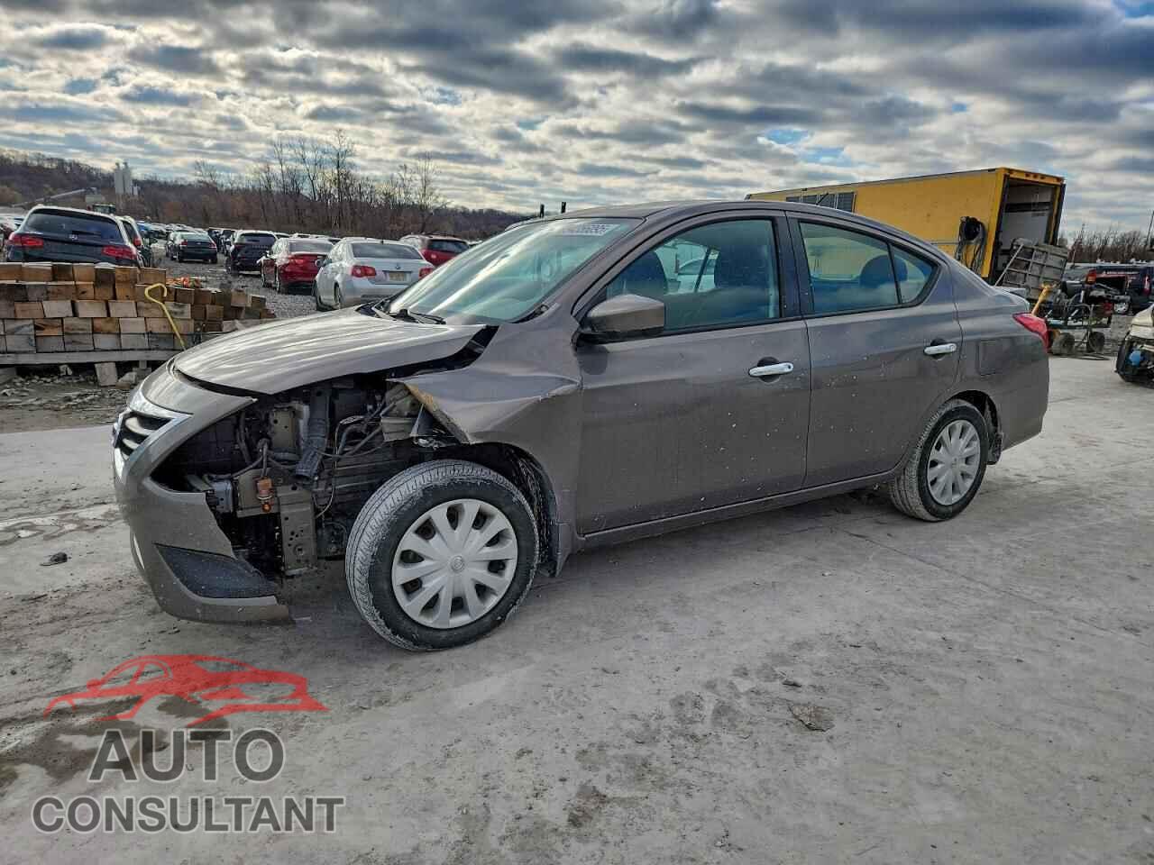 NISSAN VERSA 2017 - 3N1CN7APXHL856488