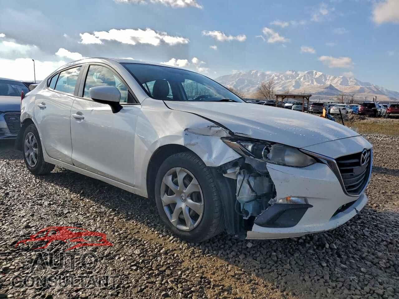 MAZDA 3 2014 - JM1BM1U79E1119841