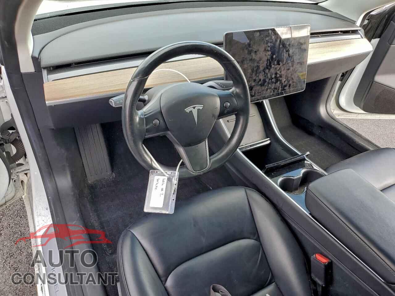 TESLA MODEL 3 2018 - 5YJ3E1EAXJF046248