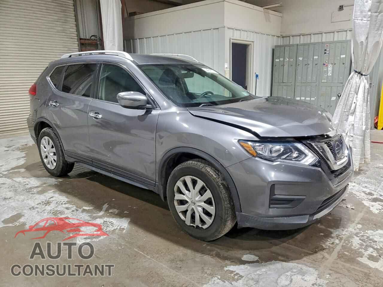 NISSAN ROGUE 2017 - KNMAT2MV8HP571574
