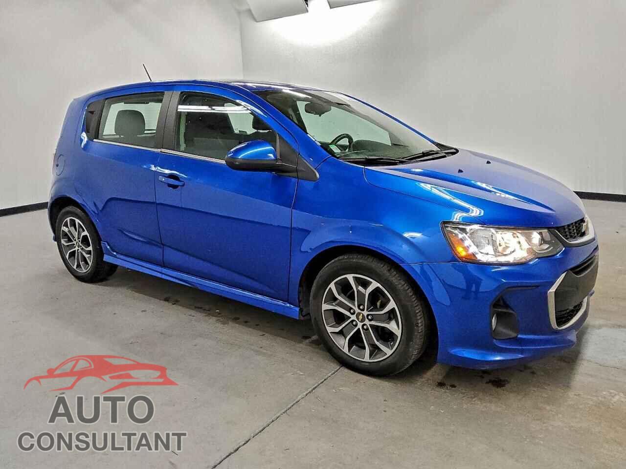 CHEVROLET SONIC 2017 - 1G1JD6SB6H4151058
