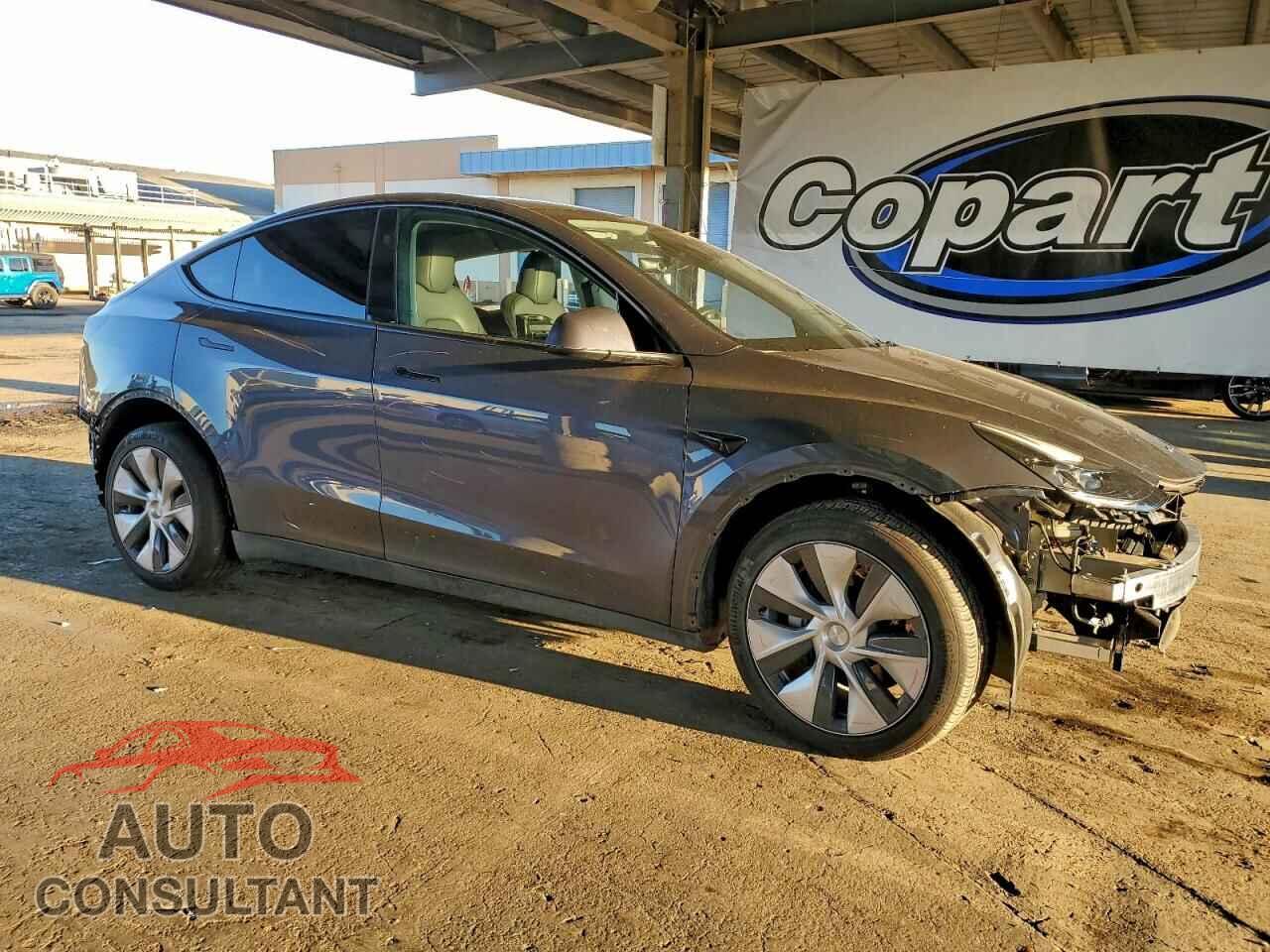 TESLA MODEL Y 2023 - 7SAYGDED0PF962623