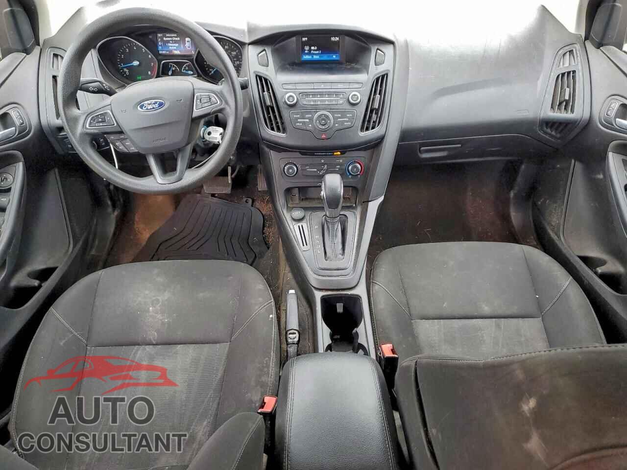 FORD FOCUS 2018 - 1FADP3F28JL308966