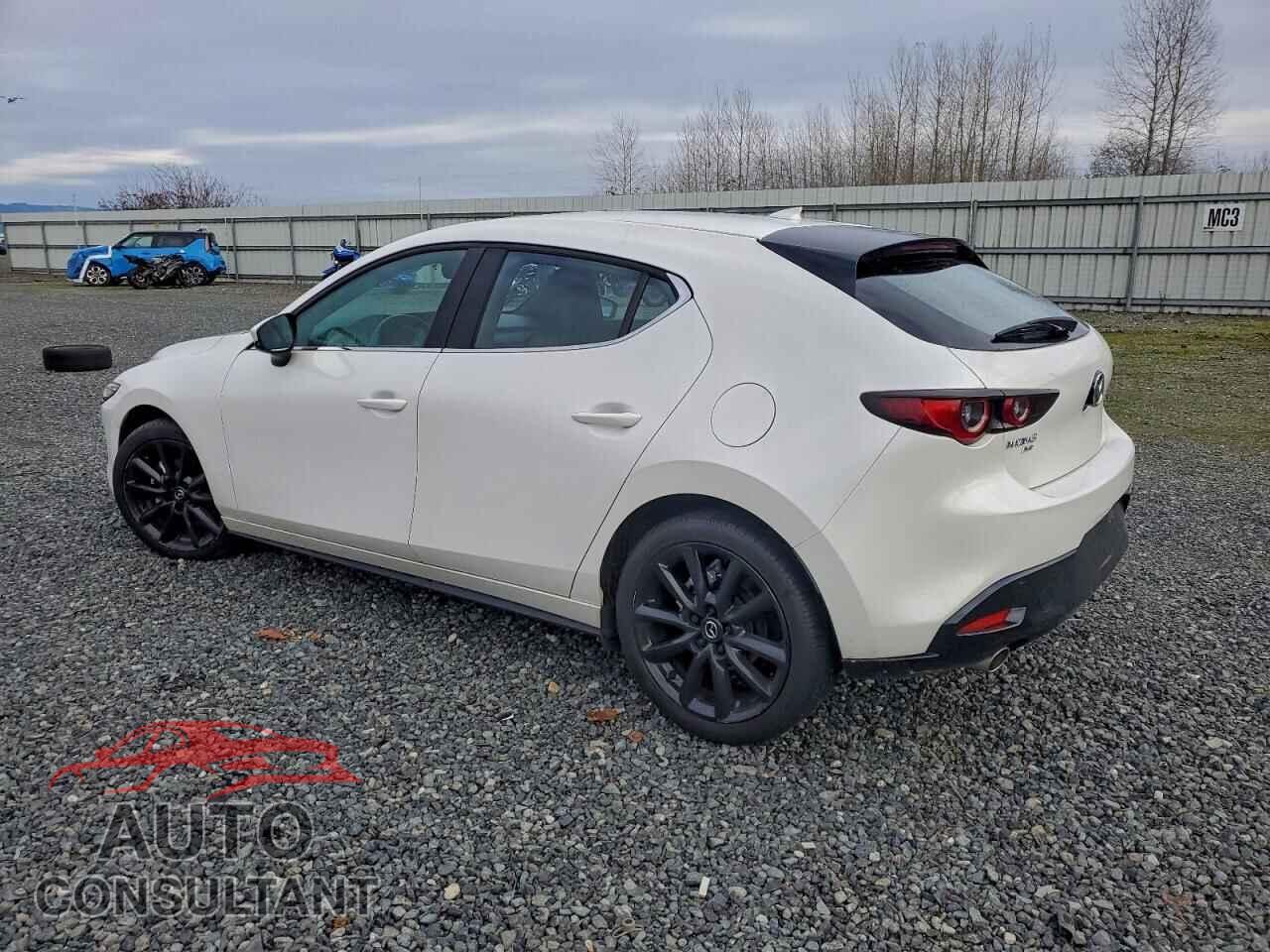 MAZDA 3 2022 - JM1BPBMLXN1514556