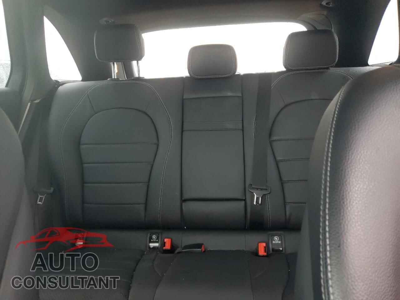 MERCEDES-BENZ GLC-CLASS 2017 - WDC0G4KB2HV006473