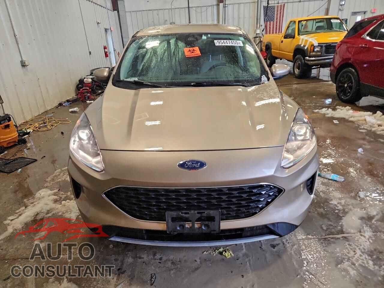 FORD ESCAPE 2020 - 1FMCU0G68LUA96576