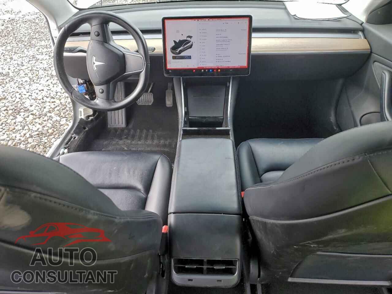 TESLA MODEL 3 2018 - 5YJ3E1EA1JF095368