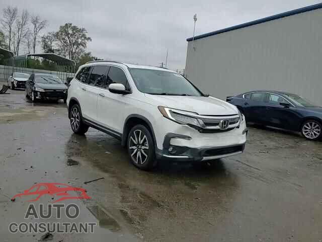 HONDA PILOT 2021 - 5FNYF5H64MB012571