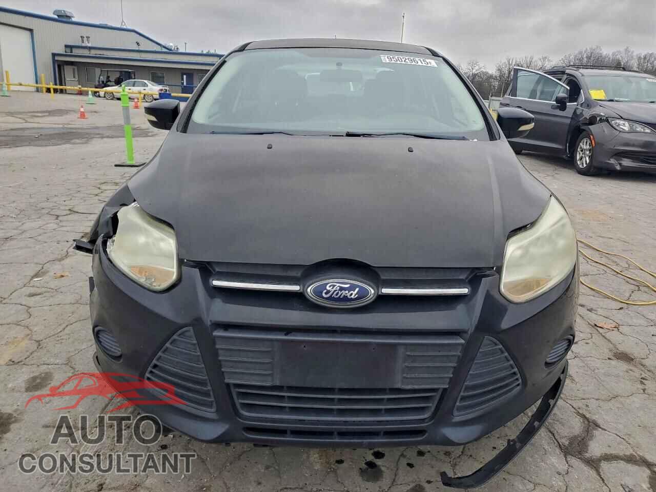 FORD FOCUS 2013 - 1FADP3F26DL266222
