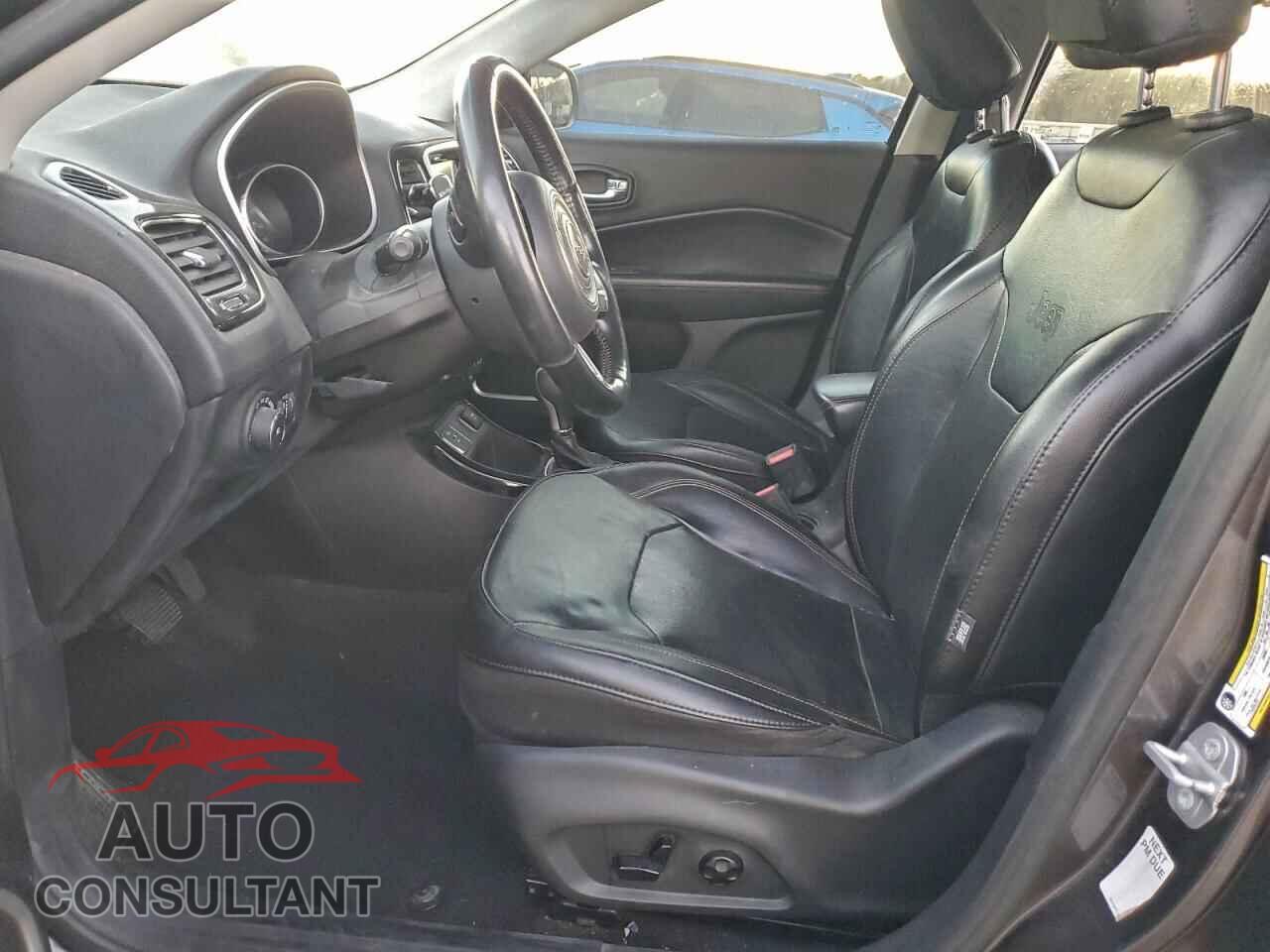 JEEP COMPASS 2020 - 3C4NJCCB2LT155559