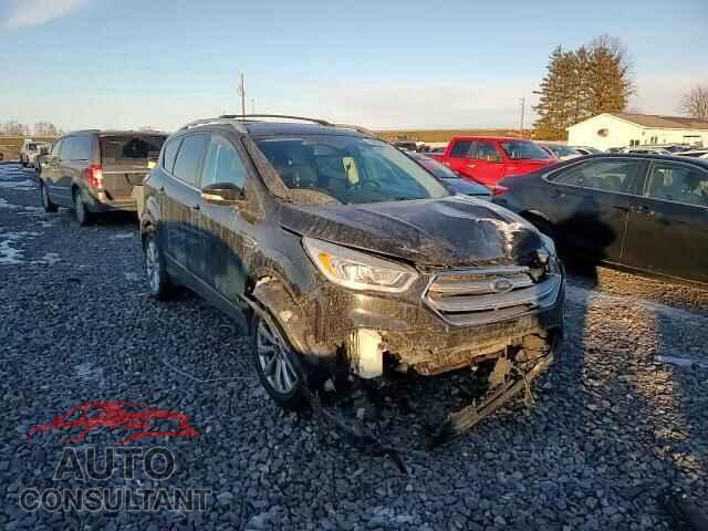 FORD ESCAPE 2017 - 1FMCU9JD4HUD07730