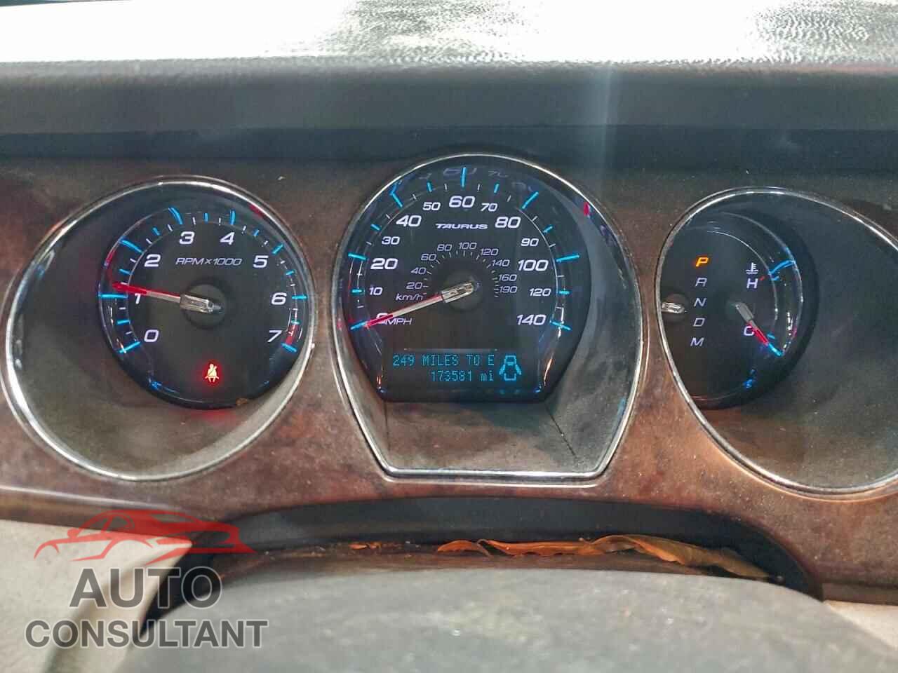 FORD TAURUS 2012 - 1FAHP2FW3CG107275