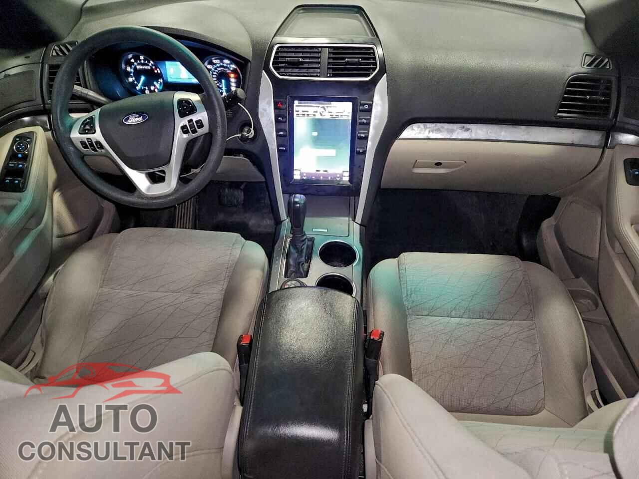 FORD EXPLORER 2011 - 1FMHK8B84BGA29408