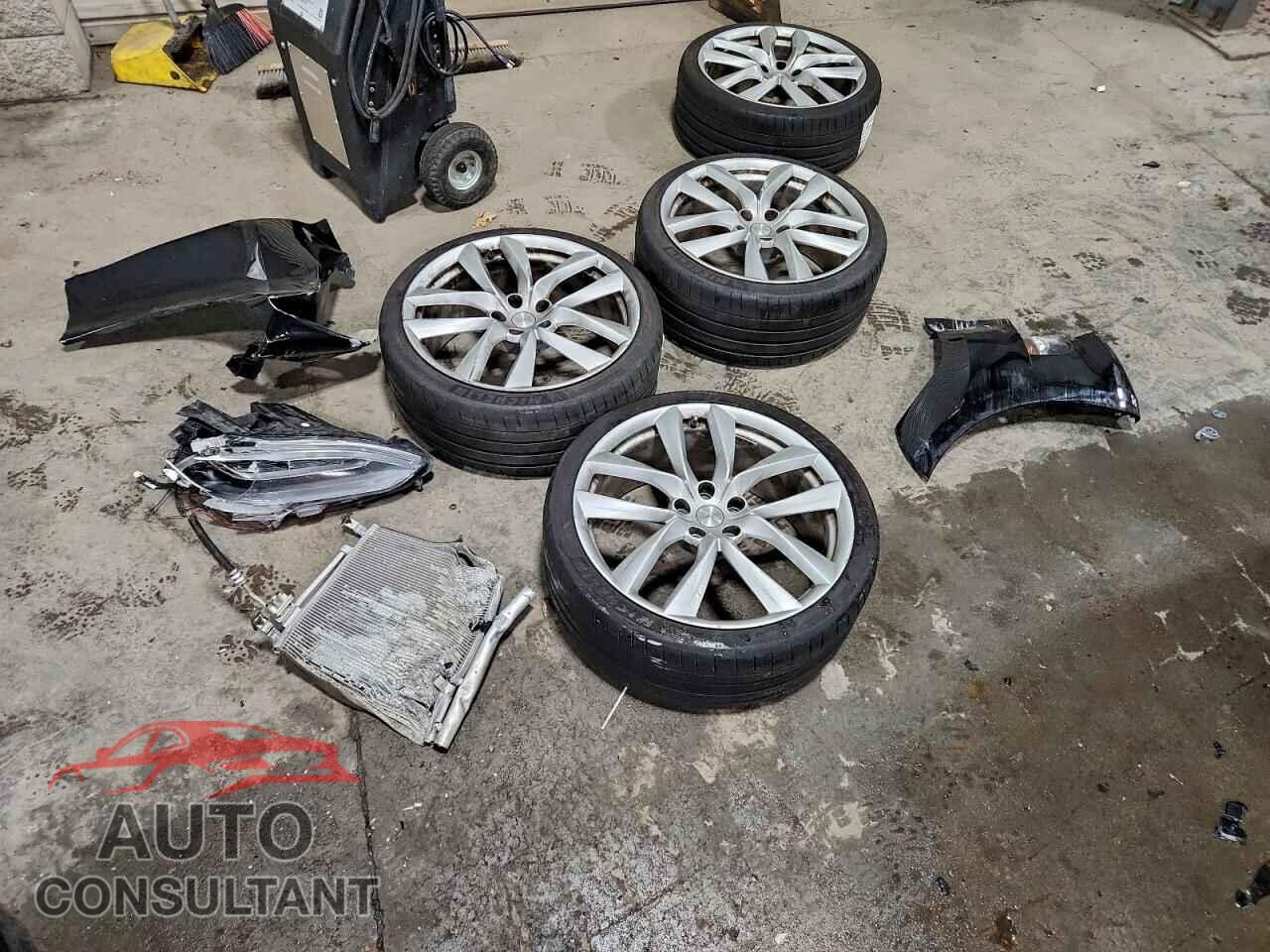 TESLA MODEL S 2017 - 5YJSA1E28HF190746