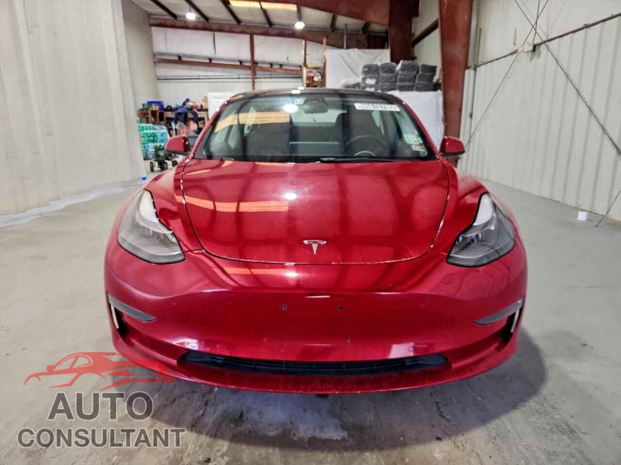 TESLA MODEL 3 2022 - 5YJ3E1EA8NF286985