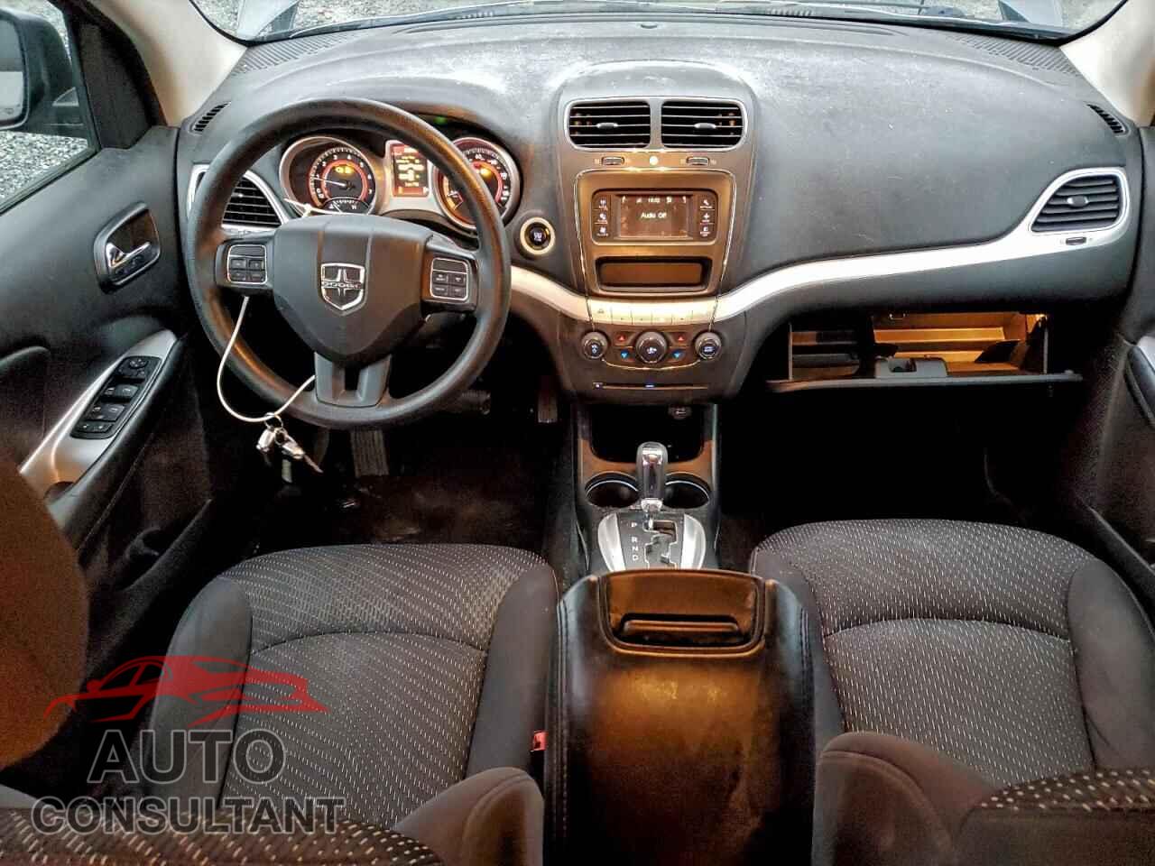 DODGE JOURNEY 2015 - 3C4PDCBG0FT612709
