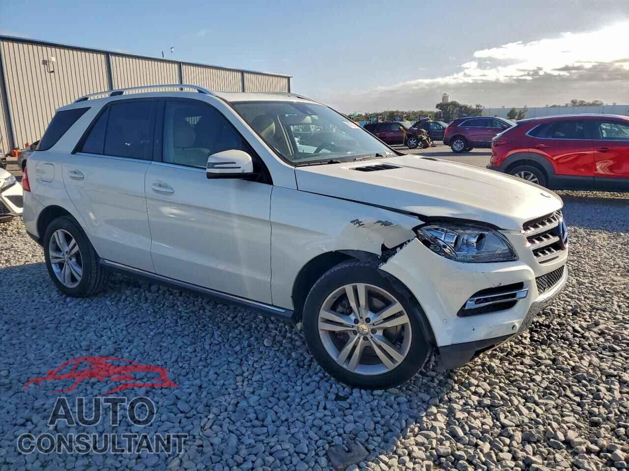 MERCEDES-BENZ M-CLASS 2014 - 4JGDA5HB3EA352956